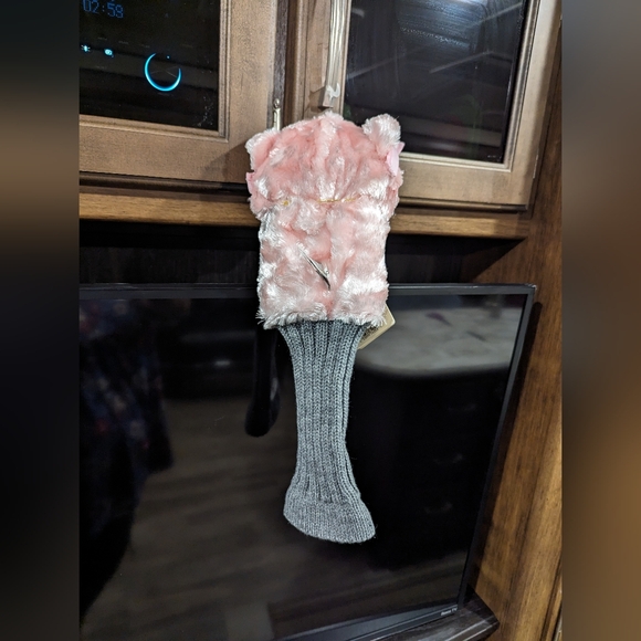 Gund,  Breast Cancer Golf Club Cover. PGA Tour shop tag attached.  Pink Bear. - Picture 10 of 12